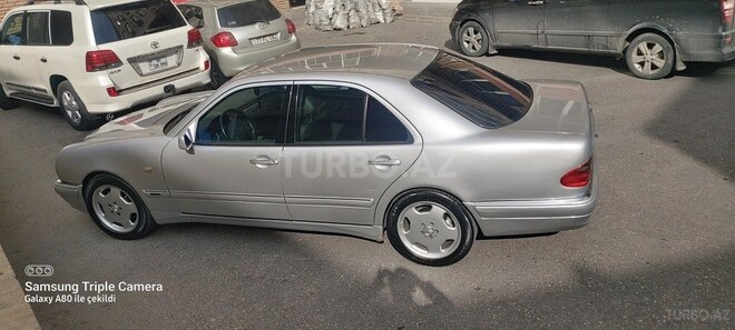 Mercedes E 320 1998, 461,882 km - 3.2 l - Bakı