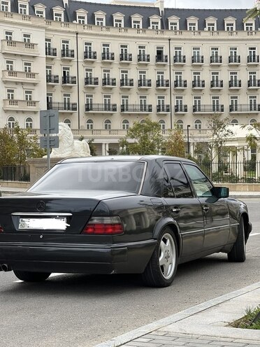 Mercedes E 200 1994, 470,000 km - 2.0 l - Bakı