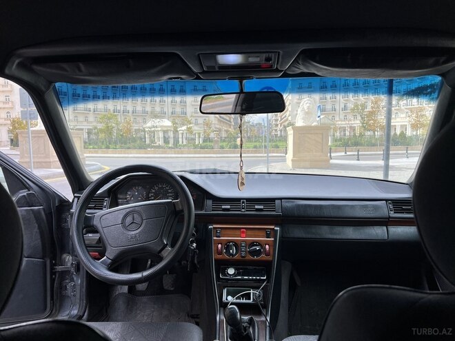 Mercedes E 200 1994, 470,000 km - 2.0 l - Bakı