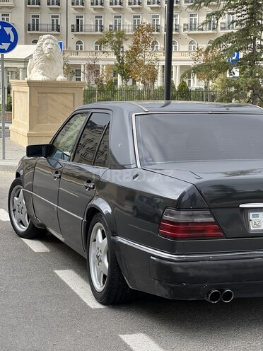 Mercedes E 200 1994, 470,000 km - 2.0 l - Bakı