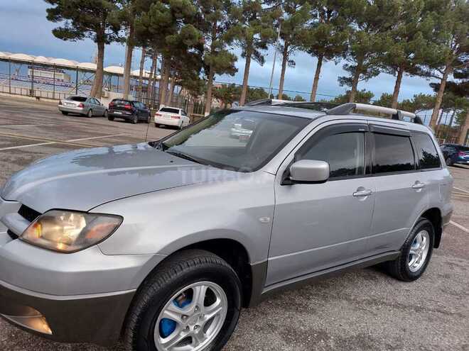 Mitsubishi Outlander 2003, 231,452 km - 2.4 l - Sumqayıt
