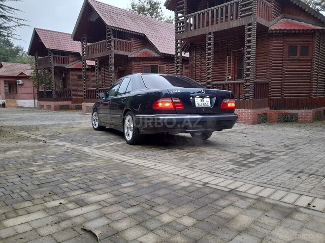 Mercedes E 240 2000, 206,821 km - 2.4 l - Bakı