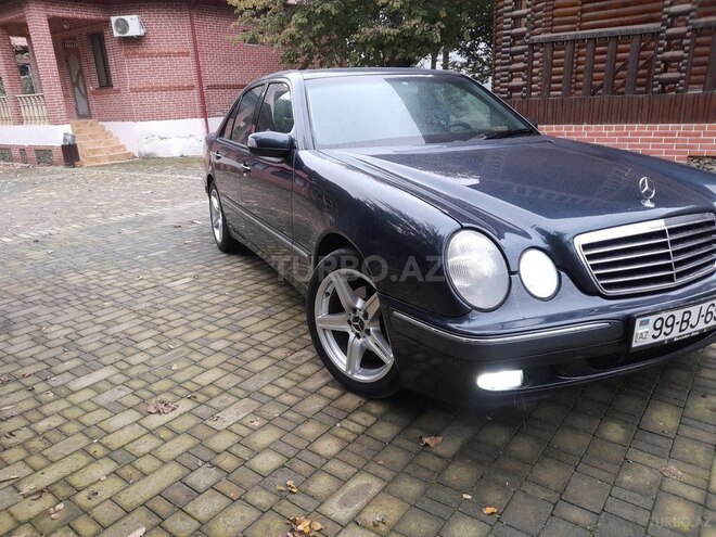 Mercedes E 240 2000, 206,821 km - 2.4 l - Bakı