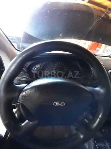 Ford Focus 2001, 373,368 km - 2.0 l - Bakı