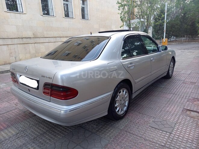 Mercedes E 220 1999, 344,000 km - 2.2 л - Sumqayıt