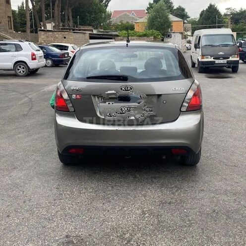 Kia Rio 2010, 210,000 km - 1.5 l - Bakı