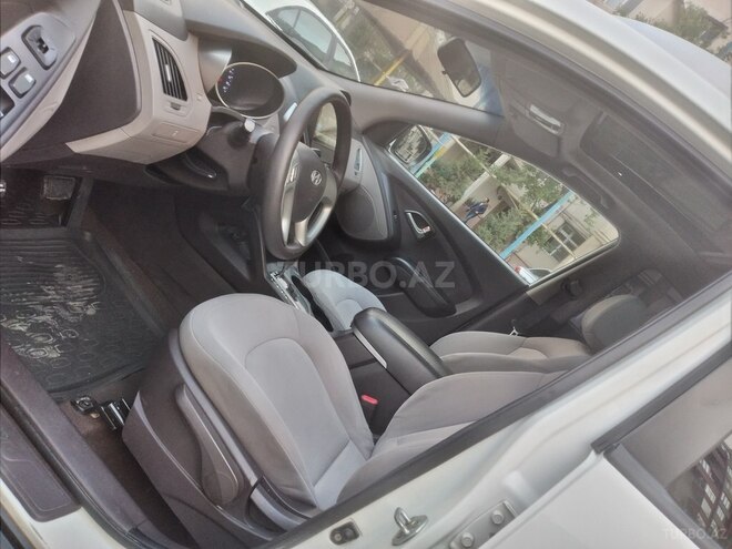 Hyundai ix35 2010, 158,000 km - 2.0 л - Bakı