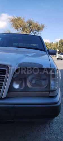 Mercedes E 220 1995, 430,036 km - 2.2 l - Bakı