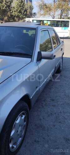 Mercedes E 220 1995, 430,036 km - 2.2 l - Bakı
