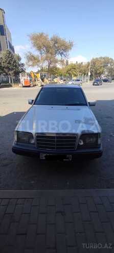 Mercedes E 220 1995, 430,036 km - 2.2 l - Bakı