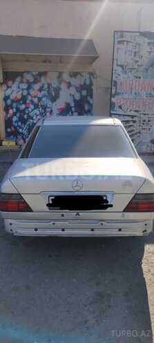 Mercedes E 220 1995, 430,036 km - 2.2 l - Bakı