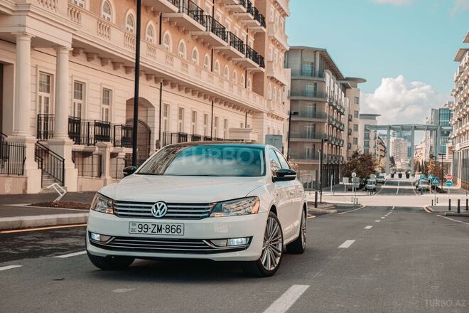 Volkswagen Passat 2014, 170,135 km - 1.8 l - Bakı