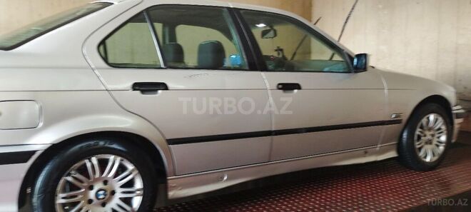 BMW 318 1993, 400,000 km - 1.8 л - Bakı