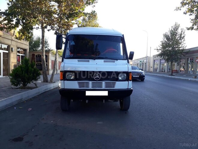 Mercedes 208 D 1991, 201,201 km - 2.3 l - Bərdə