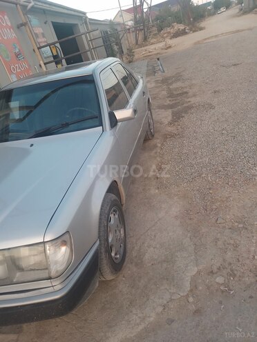 Mercedes E 200 1992, 355,000 km - 2.0 л - Bakı