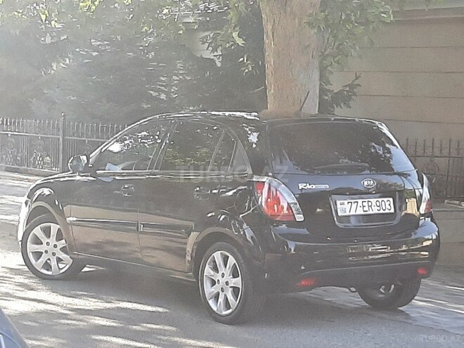 Kia Rio 2010, 135,000 km - 1.4 l - Bakı