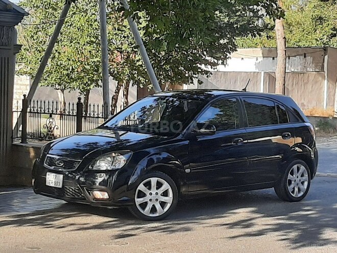 Kia Rio 2010, 135,000 km - 1.4 l - Bakı