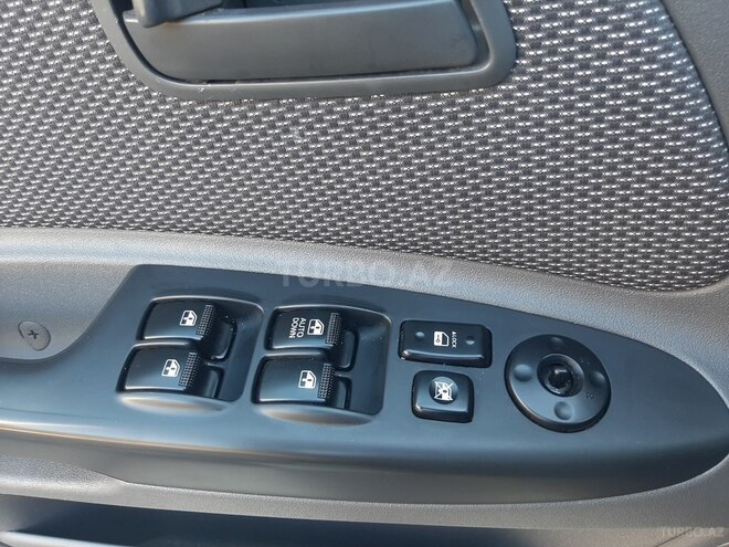 Kia Rio 2010, 135,000 km - 1.4 l - Bakı