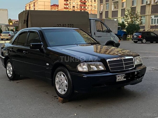 Mercedes C 180 1998, 215,000 km - 1.8 l - Sumqayıt