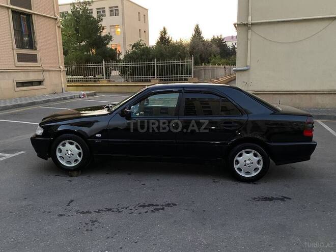 Mercedes C 180 1998, 215,000 km - 1.8 l - Sumqayıt