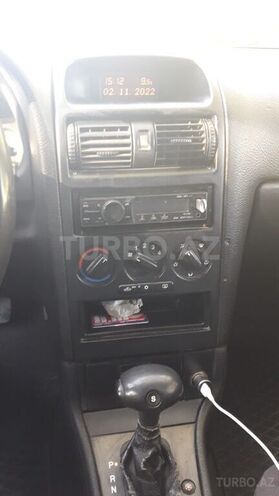 Opel Astra 2000, 328,000 km - 1.8 л - Bərdə