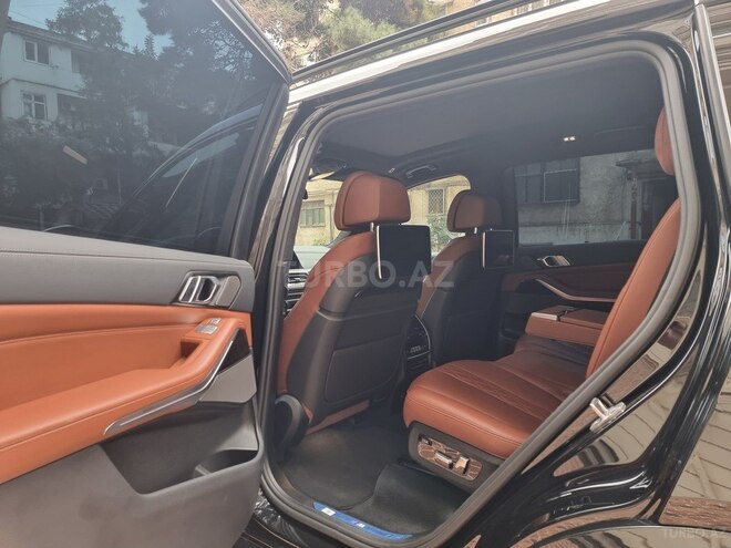 BMW X7 2021, 28,900 km - 3.0 l - Bakı