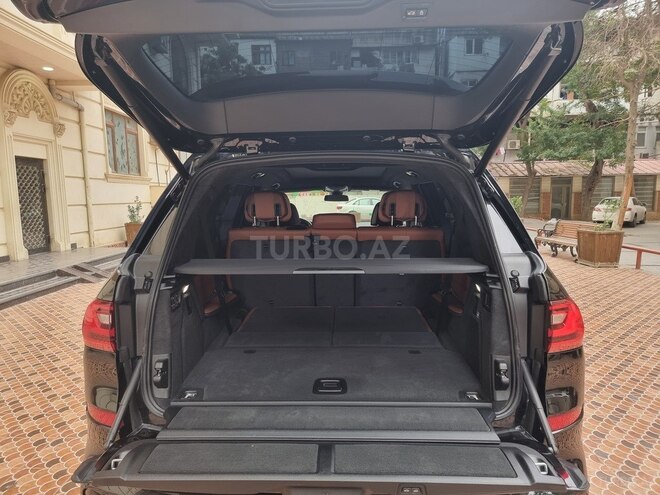 BMW X7 2021, 28,900 km - 3.0 l - Bakı