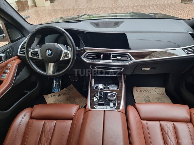 BMW X7 2021, 28,900 km - 3.0 l - Bakı