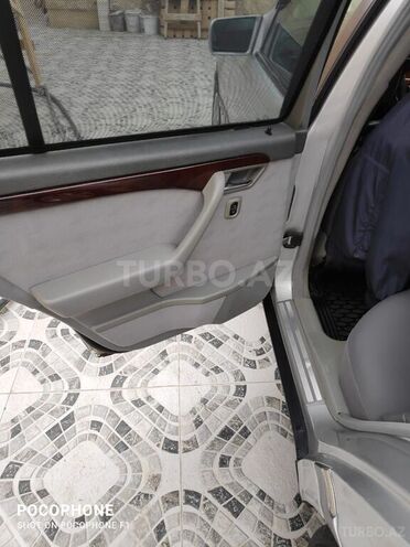 Mercedes C 200 1997, 12,500 km - 2.0 l - Bakı