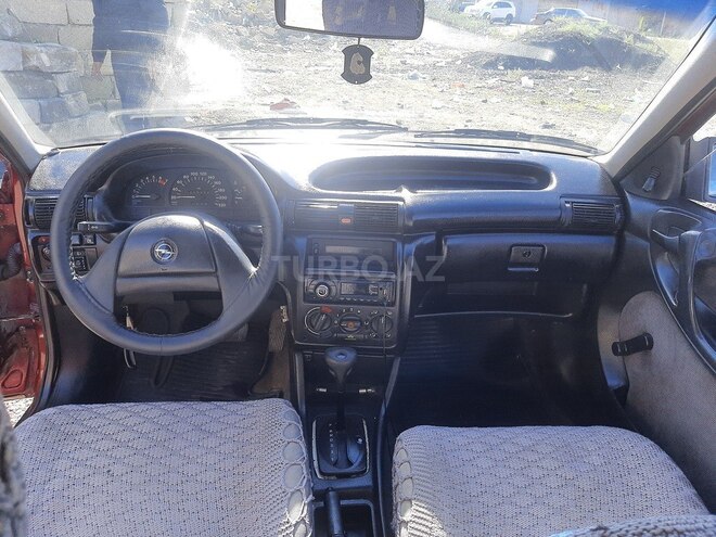 Opel Astra 1993, 228,000 km - 1.6 l - Bakı