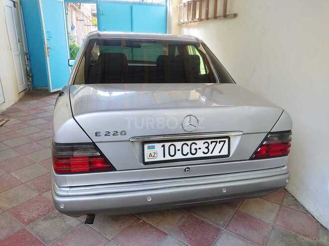 Mercedes E 220 1993, 500,000 km - 2.2 l - Bakı