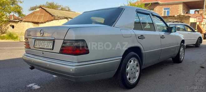Mercedes E 220 1993, 500,000 km - 2.2 l - Bakı