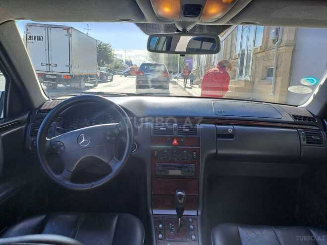 Mercedes E 270 2001, 315,000 km - 2.7 l - Gəncə