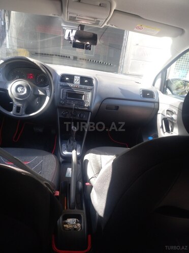Volkswagen Polo 2013, 191,133 km - 1.6 l - Bakı