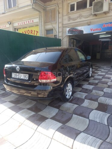 Volkswagen Polo 2013, 191,133 km - 1.6 l - Bakı