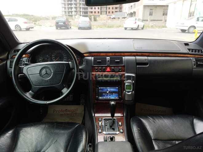 Mercedes E 300 1998, 490,000 km - 3.0 л - Bakı