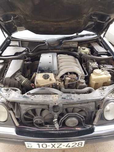 Mercedes E 300 1998, 490,000 km - 3.0 л - Bakı
