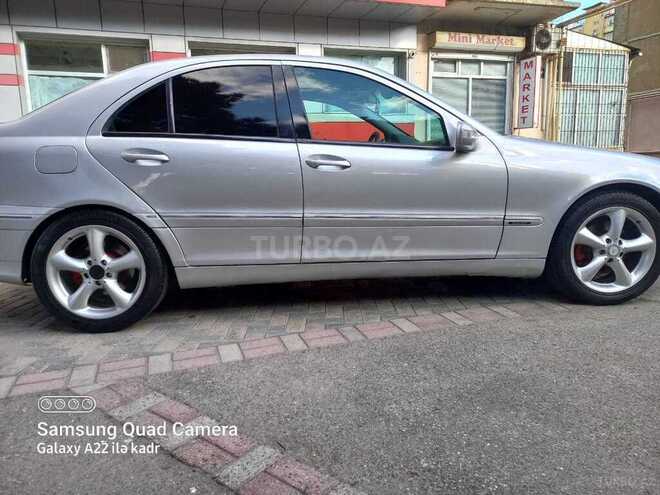 Mercedes C 220 2001, 320,000 km - 2.2 l - Bakı