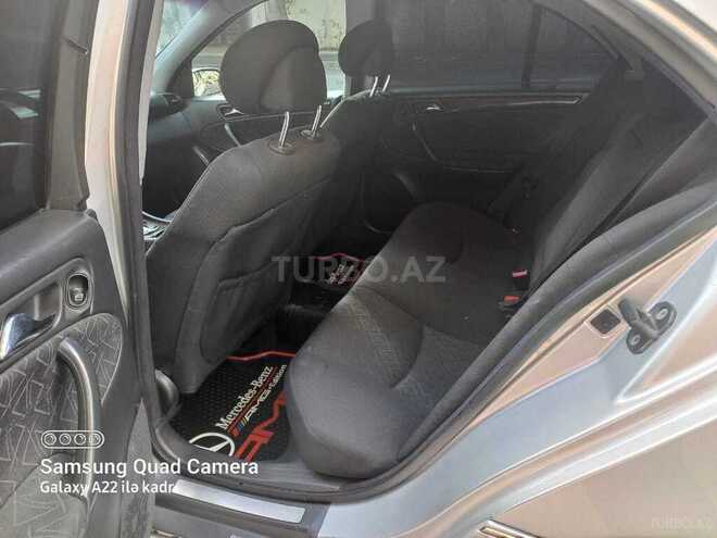 Mercedes C 220 2001, 320,000 km - 2.2 l - Bakı