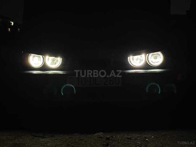 BMW 520 1990, 256,852 km - 2.0 l - Bakı