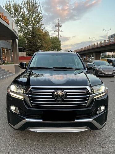 Toyota Land Cruiser 2017, 185,000 km - 4.5 л - Bakı