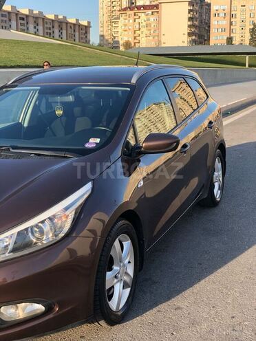 Kia Ceed 2013, 190,000 km - 1.4 л - Bakı