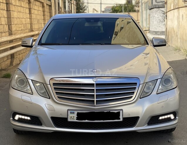 Mercedes E 220 2009, 290,000 km - 2.2 l - Bakı