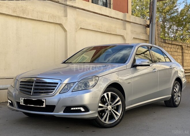 Mercedes E 220 2009, 290,000 km - 2.2 l - Bakı