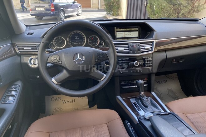 Mercedes E 220 2009, 290,000 km - 2.2 l - Bakı