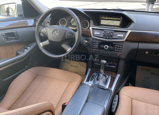 Mercedes E 220 2009, 290,000 km - 2.2 l - Bakı