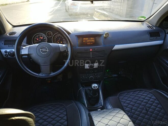 Opel Astra 2005, 253,000 km - 1.4 l - Bakı