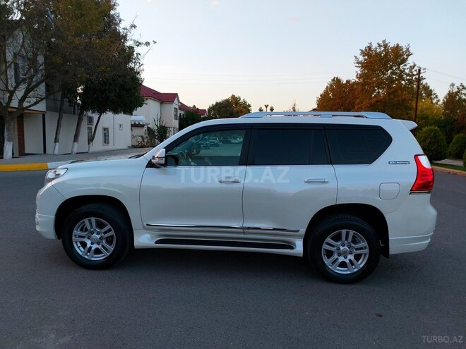 Toyota Prado 2013, 120,000 km - 2.7 l - Beyləqan