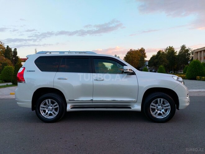 Toyota Prado 2013, 120,000 km - 2.7 l - Beyləqan
