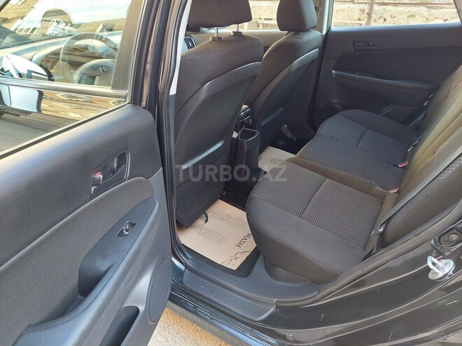 Hyundai i30 2011, 215,700 km - 1.6 l - Bakı